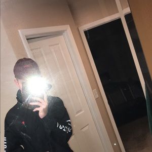 Meet your Posher, Adam